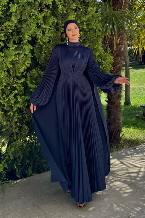 Lilya Lacivert Abiye